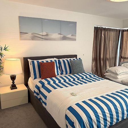 Luxury Rooms - Pick A Room - Free Parking & Kitchen Access, Near Etihad Stadium, The Coop Live & Piccadilly Station, Manchester Buitenkant foto