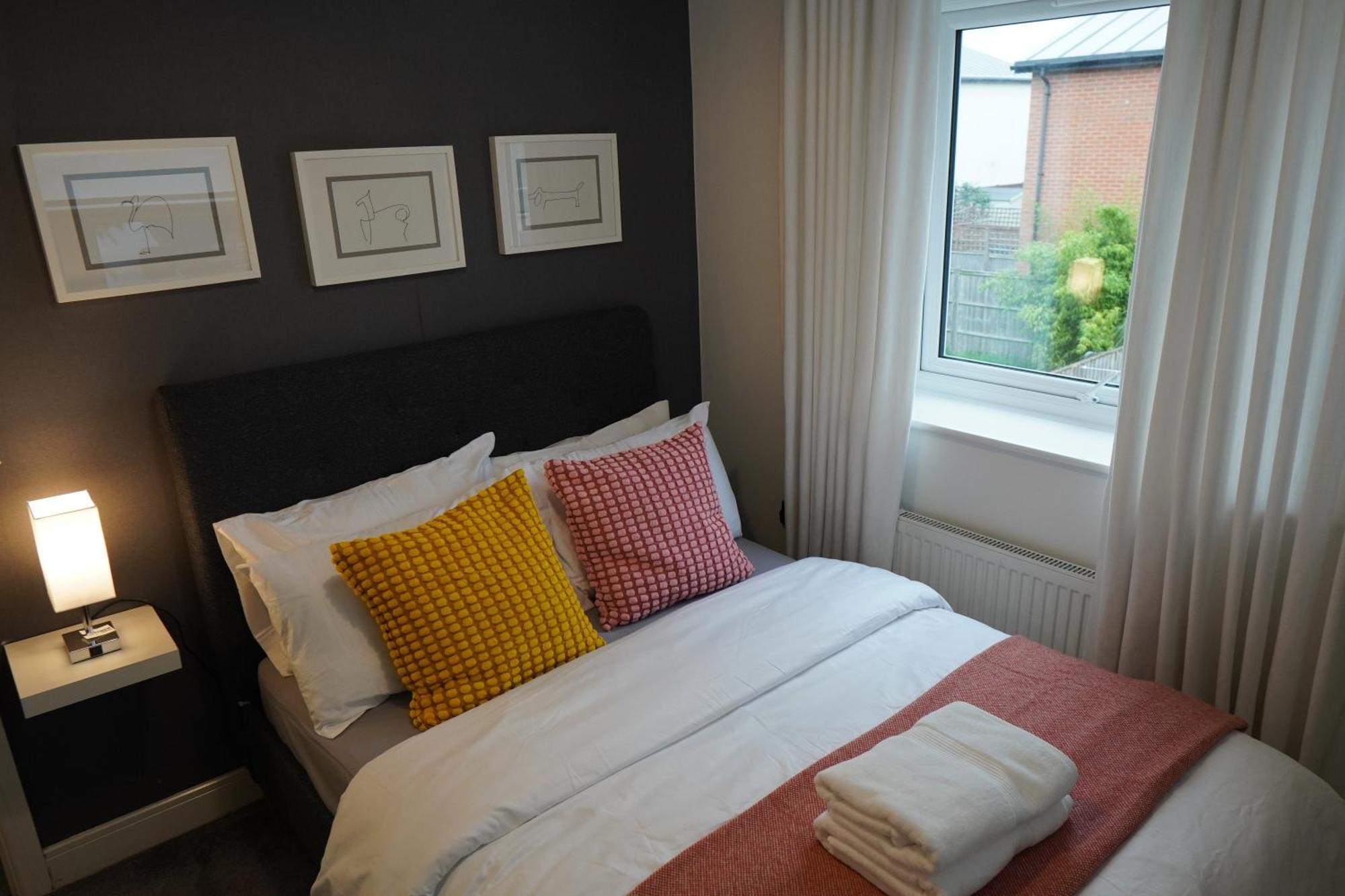 Luxury Rooms - Pick A Room - Free Parking & Kitchen Access, Near Etihad Stadium, The Coop Live & Piccadilly Station, Manchester Buitenkant foto