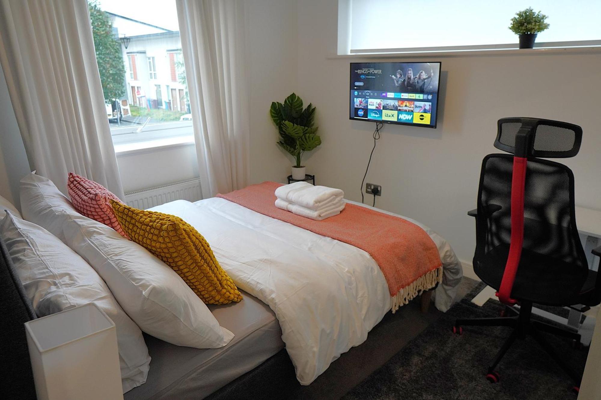 Luxury Rooms - Pick A Room - Free Parking & Kitchen Access, Near Etihad Stadium, The Coop Live & Piccadilly Station, Manchester Buitenkant foto